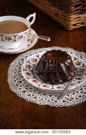 Mini Pound Cake - Chocolate Hazelnut, Tea, Lace