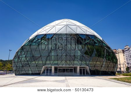 Cet Budapest Modern Whale Shaped Building On The Bank Of Danube River