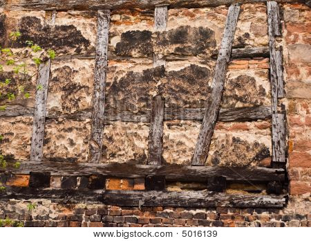 halbe gezimmert Stadtmauer