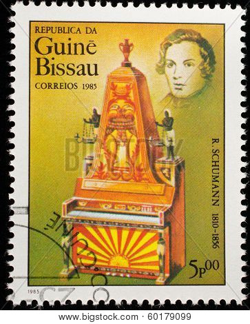 GUINEA CIRCA 1985: A stamp printed by Guinea, shows musician and composer Schumann, circa 1985