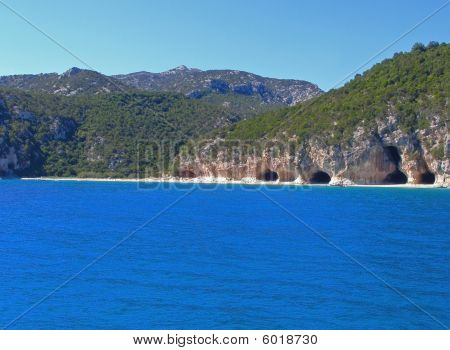 Pláž Cala Luna v Sardinie - Itálie
