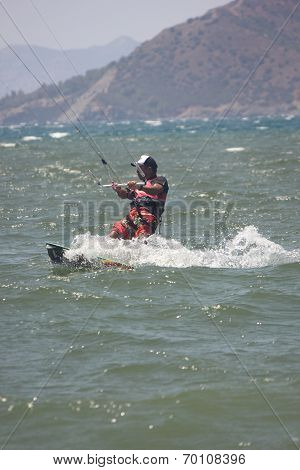Kitesurfing