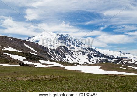 The north face of Mt. Rainier as seen from the Mt. Freemont Trail