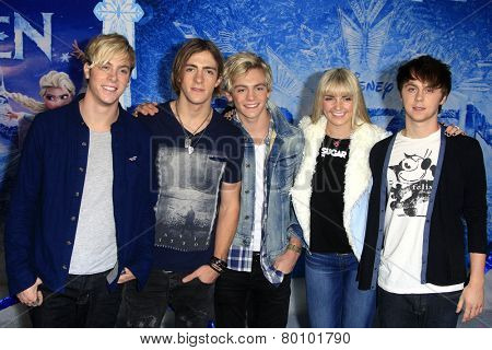 LOS ANGELES - NOV 19: R5 at the premiere of Walt Disney Animation Studios' 'Frozen' at the El Capitan Theater on November 19, 2013 in Los Angeles, CA