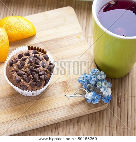 Chocolate cake and orange slices