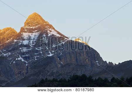 Sunrise in, Partacua Mountains, Tena Valley, Pyrenees, Huesca, Aragon, Spain