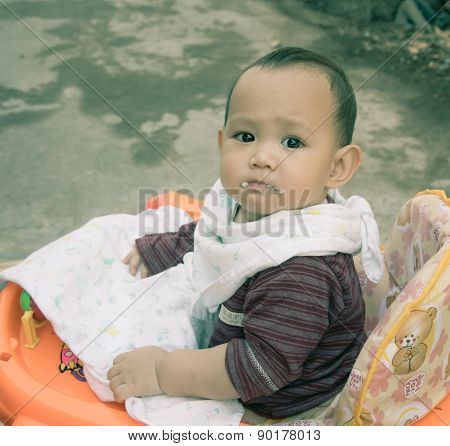 Baby feeding food