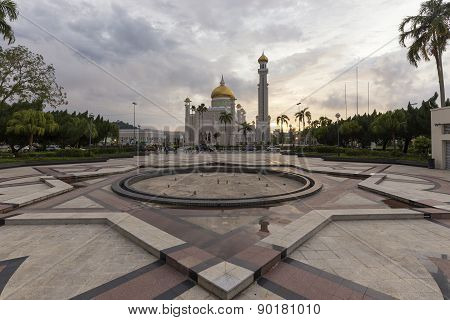 Sultan Omar Ali Saifuddien Mosque In Brunei