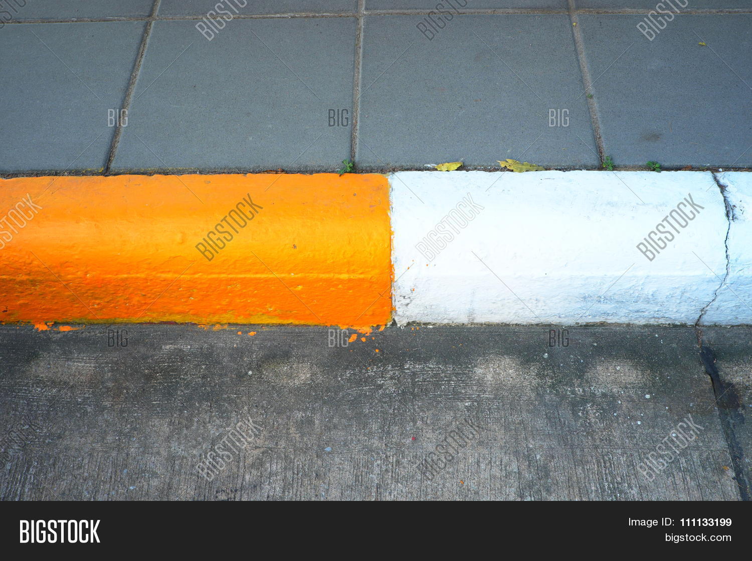 Yellowwhite Kerb Line Image & Photo (Free Trial) Bigstock