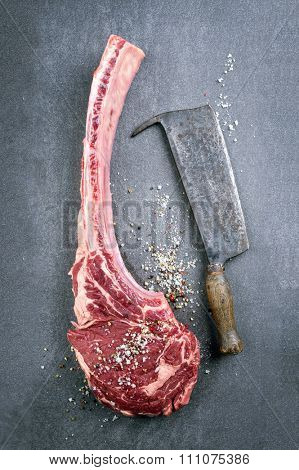 Dry Aged Tomahawk Steak
