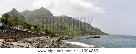 Fajan D'agua And Its Waterfront