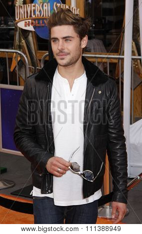 Zac Efron at the Los Angeles Premiere of 