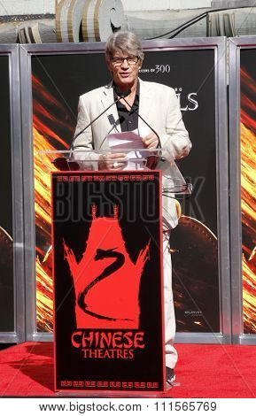 HOLLYWOOD, CA - OCTOBER 31, 2011: Eric Roberts at Mickey Rourke Hand And Footprint Ceremony held at Grauman's Chinese Theater in Hollywood, USA on October 31, 2011.