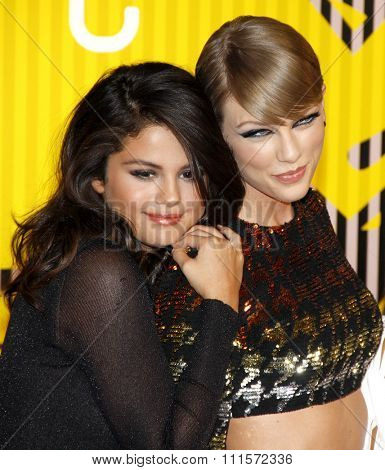 LOS ANGELES, CA - AUGUST 30, 2015: Selena Gomez and Taylor Swift at the 2015 MTV Video Music Awards held at the Microsoft Theater in Los Angeles, USA on August 30, 2015.