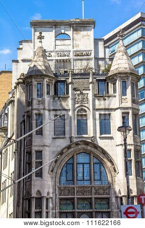 Grand Trunk Railway Building. London