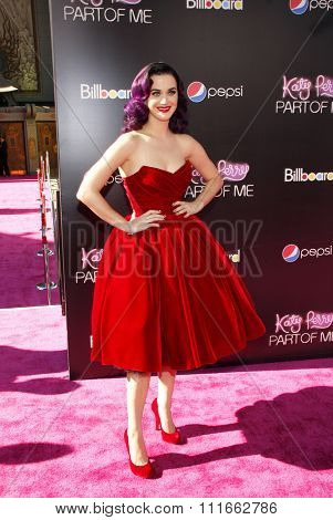 HOLLYWOOD, CA, USA - JUNE 26, 2012. Katy Perry at the Los Angeles premiere of 