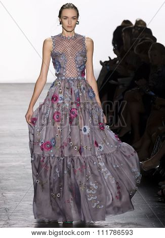 Dennis Basso - Spring 2016 Collection