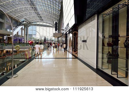 SINGAPORE - NOVEMBER 08, 2015: interior of The Shoppes at Marina Bay Sands. The Shoppes at Marina Bay Sands is one of Singapore's largest luxury shopping malls