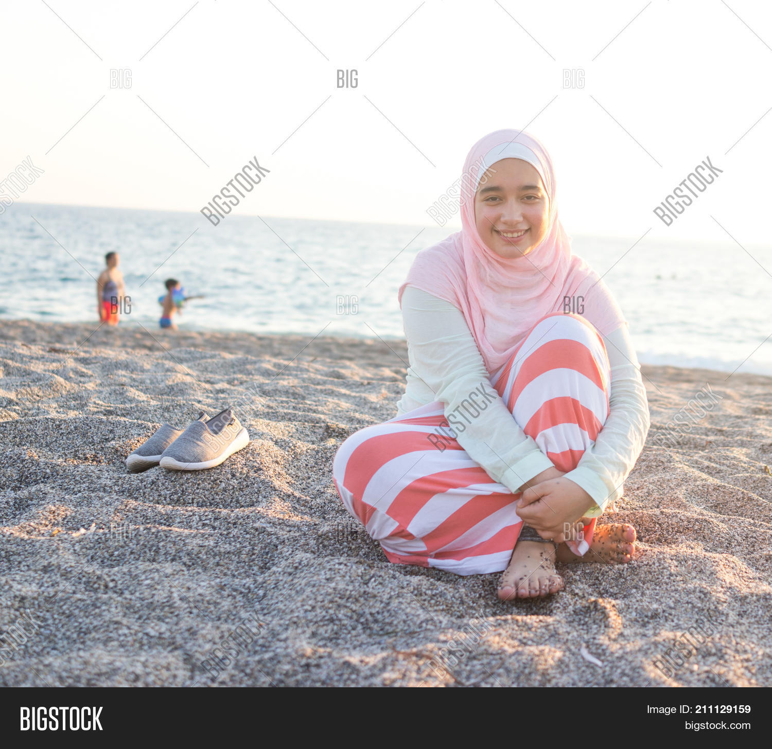 arab beach girl 