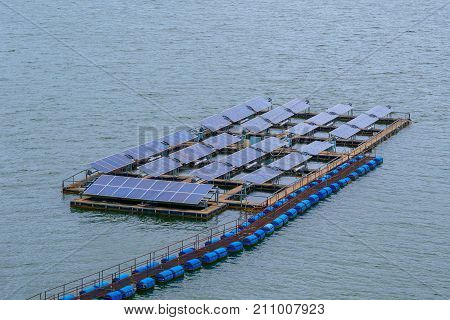Platform for Solarcell Panel floating on the water