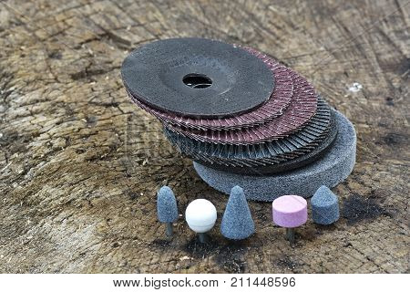 Abrasive Wheels. Abrasive Sanding Head For Grinding And Cleaning Of Wood Paint Metal And Other Mater