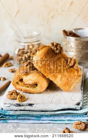 Puffs With Maple Syrup And Walnuts