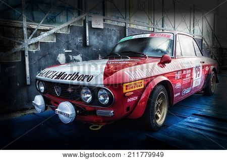SAN MARINO, SAN MARINO - OTT 21 - 2017 : LANCIA FULVIA COUPE' 1974 old racing car rally THE LEGEND 2017 the famous SAN MARINO historical race