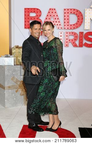 LOS ANGELES - OCT 30:  Jay Hernandez, Daniella Deutscher at the 