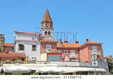 View Of The Center Old City Zadar. Croatia, Northern Dalmatia. Tower Of Sime Church (croatian - Crkv