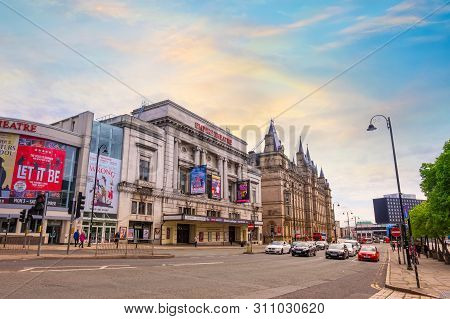 Liverpool, Uk - May 16 2018: Liverpool Empire Theatre  Located On The Corner Of Lime Street And Lond
