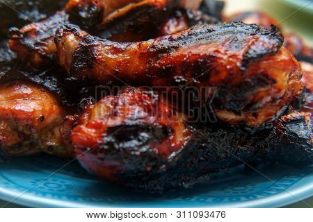 Sweet Mesquite Glazed Bbq Chicken Leg Drumsticks With Flame Charred Skins