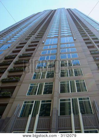 Reflexão do edifício