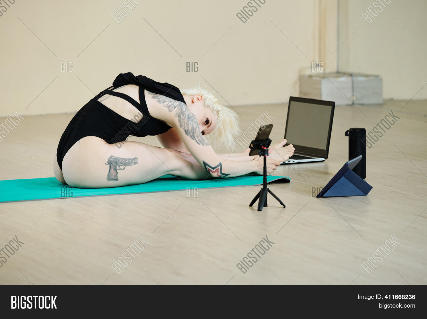 Fit Young Woman Image Photo Free Trial Bigstock