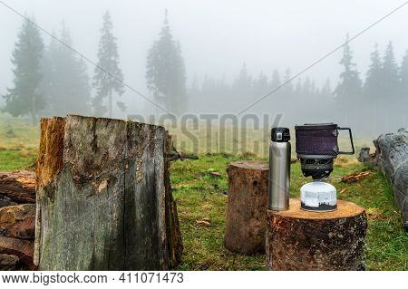 Tourist Cooking Utensils. Cooking On The Hike. Tea And Coffee On The Hike.