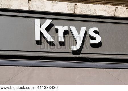 Bordeaux , Aquitaine France - 03 03 2021 : Krys Optical Center Sign Logo Store And Brand Text Front 