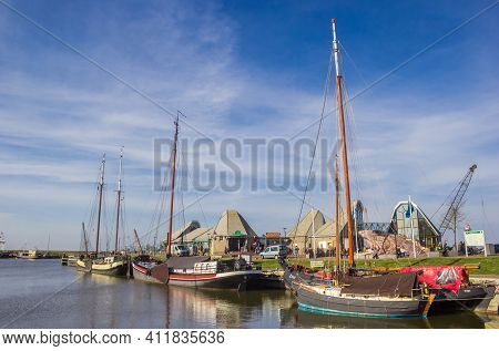 Stavoren, Netherlands - February 21, 2021: Old Ships In The Harbor Of Historic City Stavoren, Nether