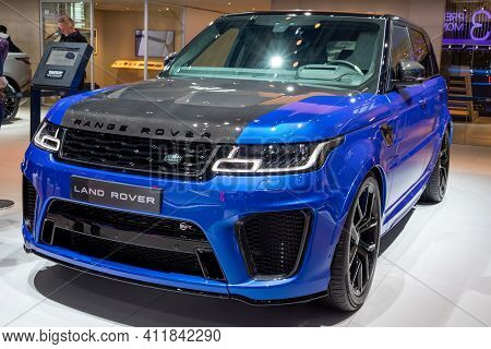 Land Rover Range Rover Suv Car At The Paris Motor Show In Expo Porte De Versailles. France - October