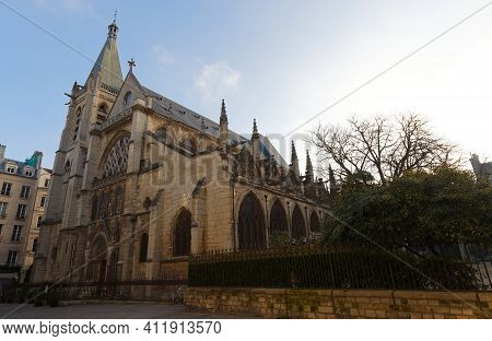The Church Of Saint-severin Is A Roman Catholic Church In The Latin Quarter Of Paris.