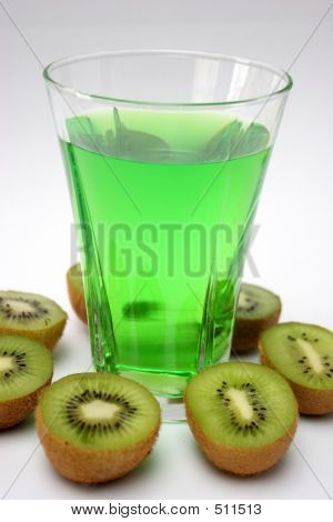 Kiwi šťáva