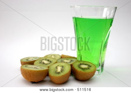 Kiwi šťáva