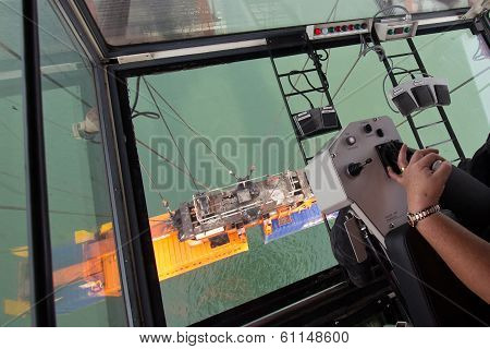 Gantry Harbor Crane Operator