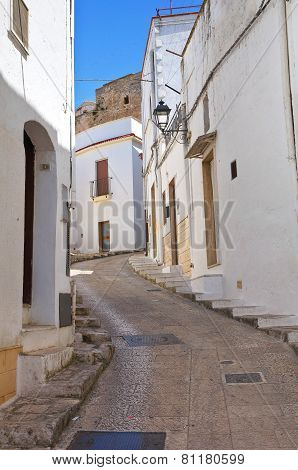 Alleyway. Laterza. Puglia. Italy.
