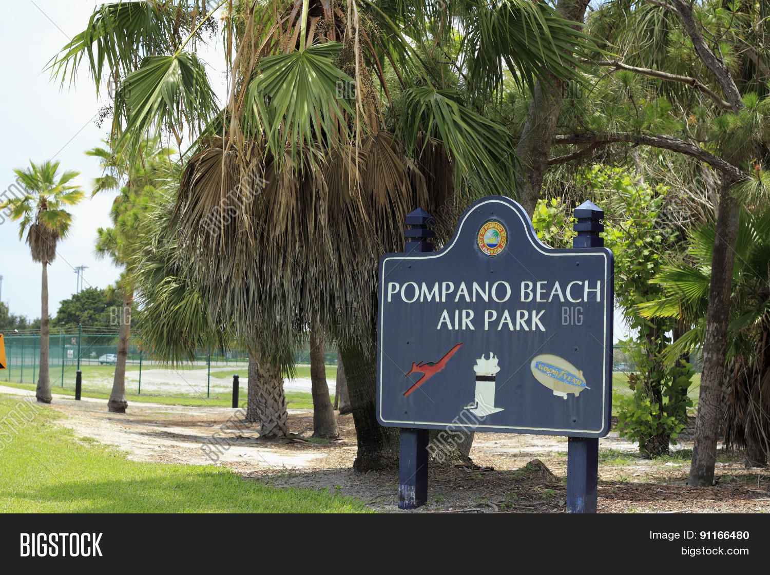 Pompano Beach Air Park Image & Photo (Free Trial) Bigstock