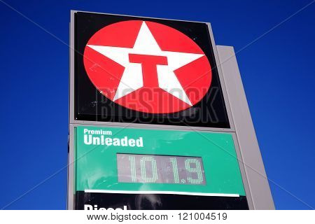 Texaco petrol station sign