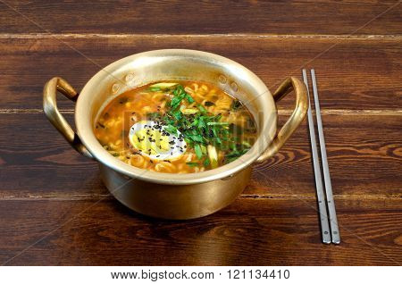 Ramen In Golden Pan