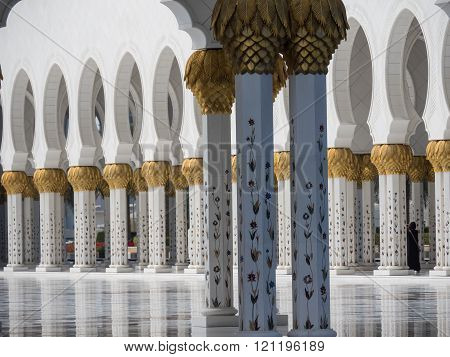 mosque in abu dhabi