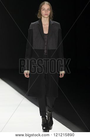 Vera Wang - Fall Winter 2016 Collection