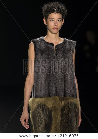 Vera Wang - Fall Winter 2016 Collection