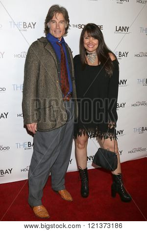 LOS ANGELES - MAR 10:  Ronn Moss, Devin DeVasquez at the 5th Annual LANY Entertainment Mixer at the Saint Felix on March 10, 2016 in Los Angeles, CA