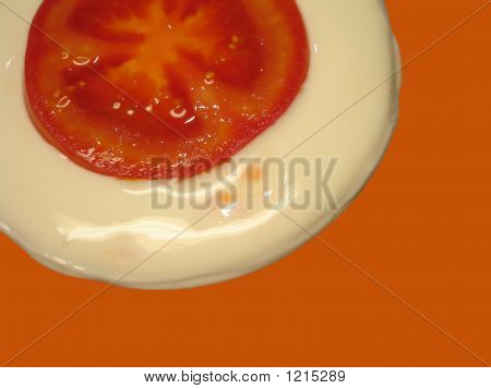 Polpa di pomodoro In panna acida